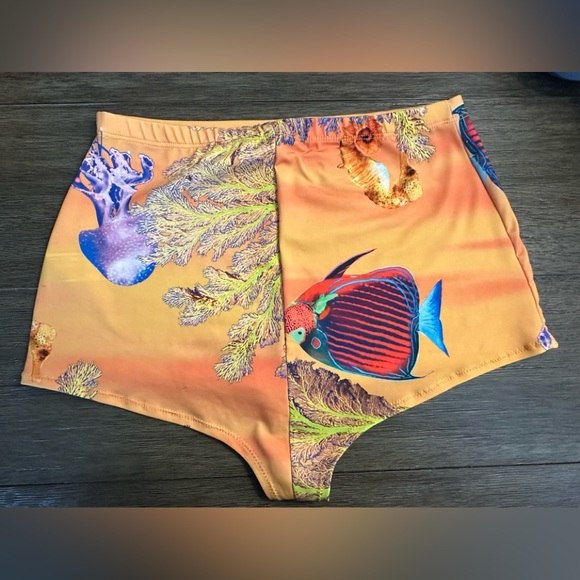 ZARA Ocean Reef Design Tap Shorts - Size M - Picture 5 of 14